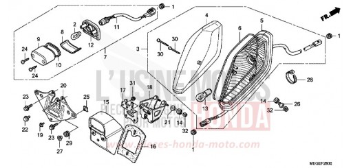 FEU ARRIERE VT750C8 de 2008